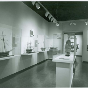 Exhibits05.jpg