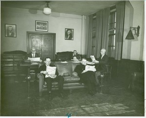 25SouthStreet_OfficersRoom_01.jpg